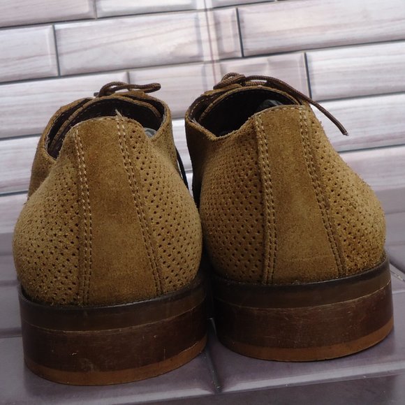 SIZE 8. BACCO BUCCI perforated suede leather oxford dress shoes. main image 9